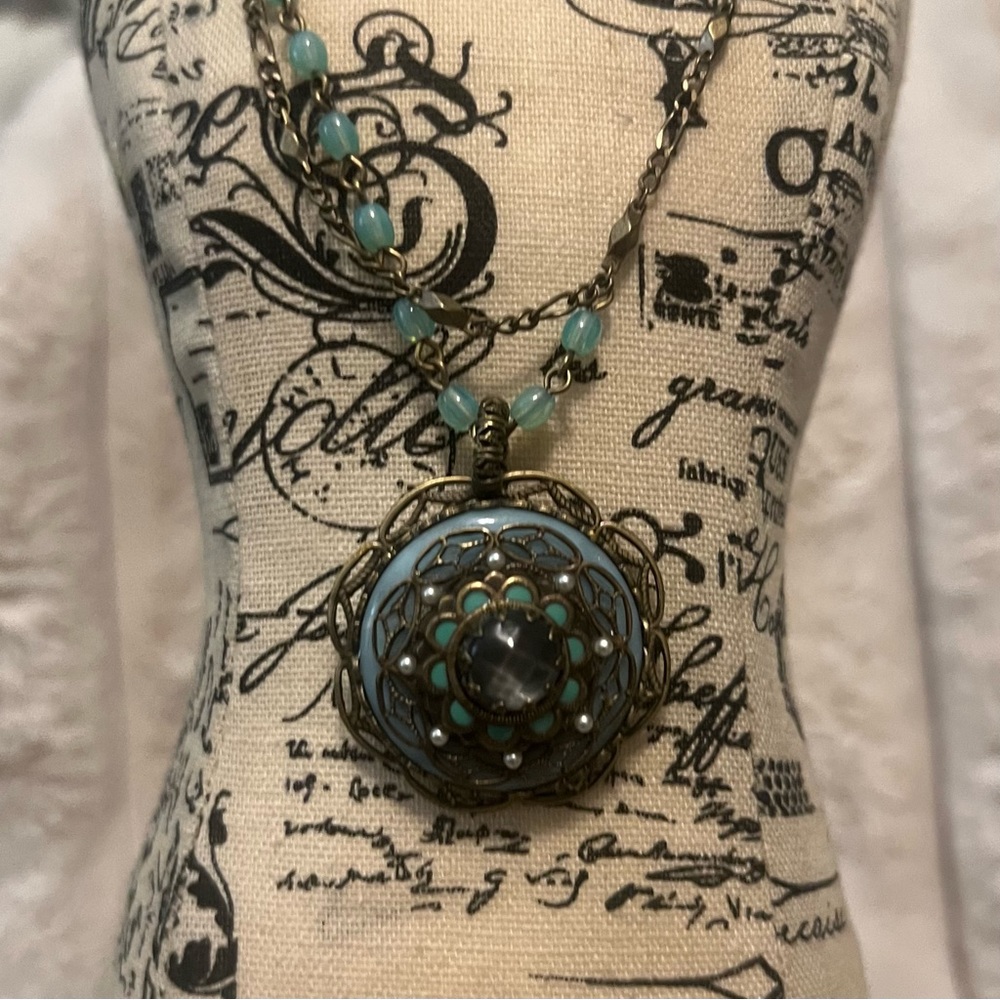 Brand New Ollipop Turquoise Medallion Statement Necklace